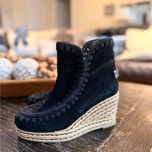 Mou Black Suede Wedge Boots